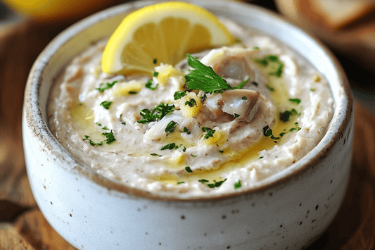 Yaban turpu ve limonlu kremalı füme uskumru pâté