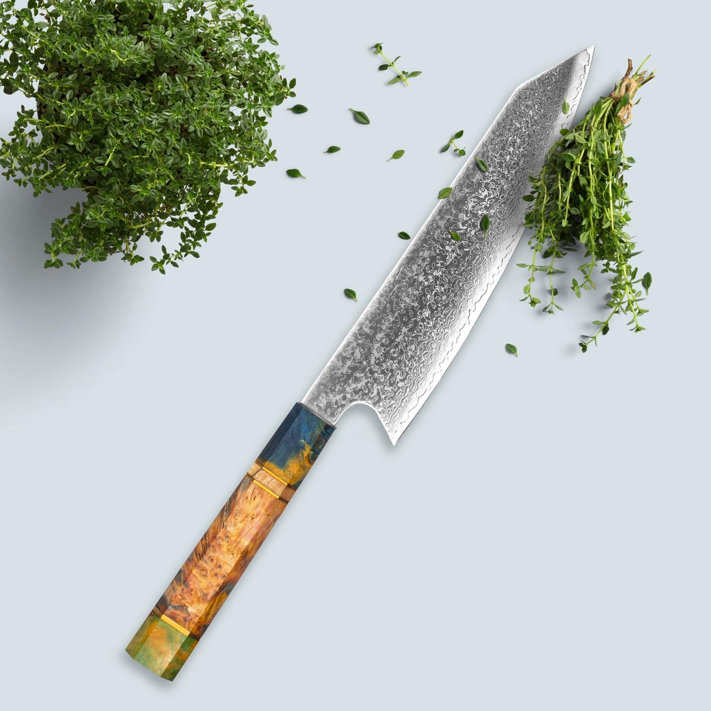 Ichika (いちか) Damascus çelik bıçağı renkli sekizgen saplı